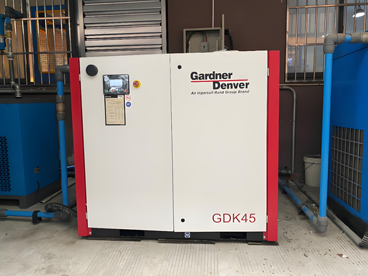 met een vermogen van niet meer dan 50 W