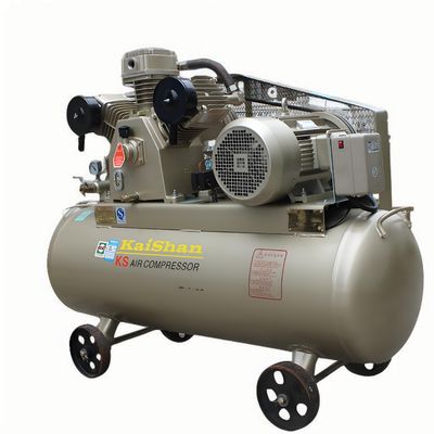 Zuigercompressor met een druk variërend van 0,8-1,25 MPa