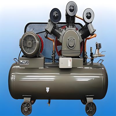 Economisch efficiënte zuigerluchtcompressor